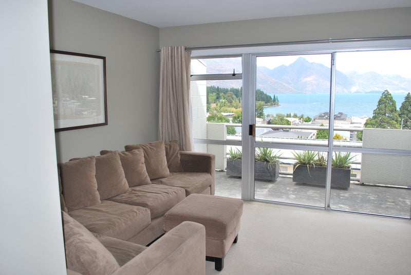 75J Ballarat Street, Queenstown, Queenstown - Carousel 1