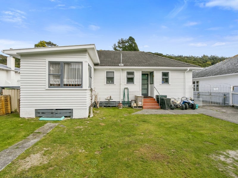 154 Wellington Road, Wainuiomata, Lower Hutt - Carousel 13