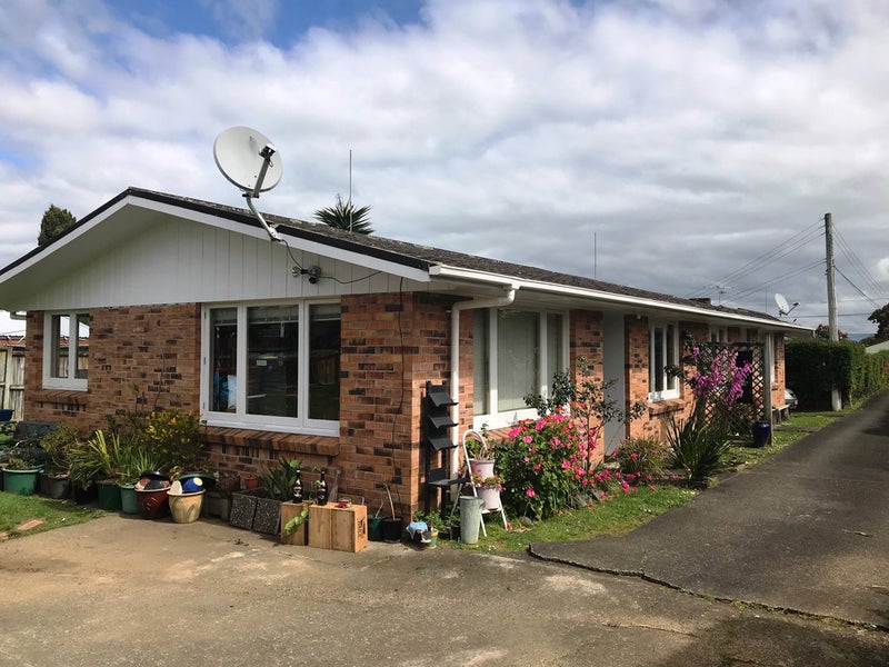 2/32 Ferguson Street, Manurewa East, Auckland - Carousel 1