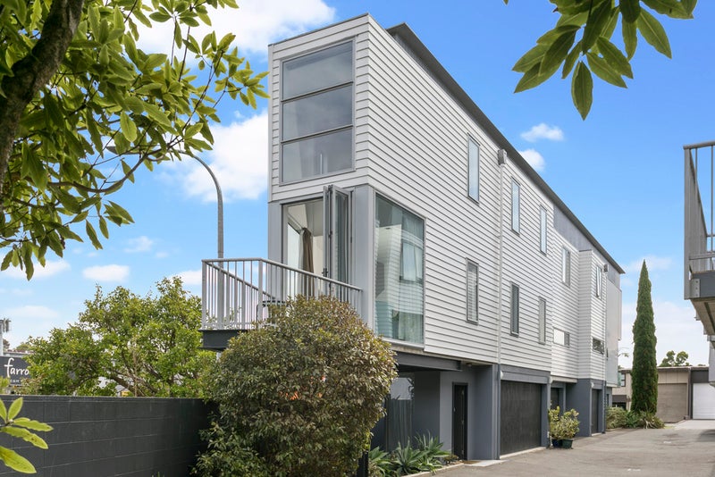 14/24 Westmoreland Street West, Grey Lynn, Auckland - Carousel 1