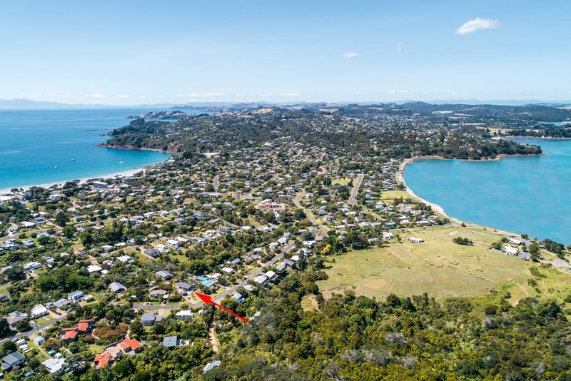 18 Tahatai Road, Oneroa, Waiheke Island - Carousel 20