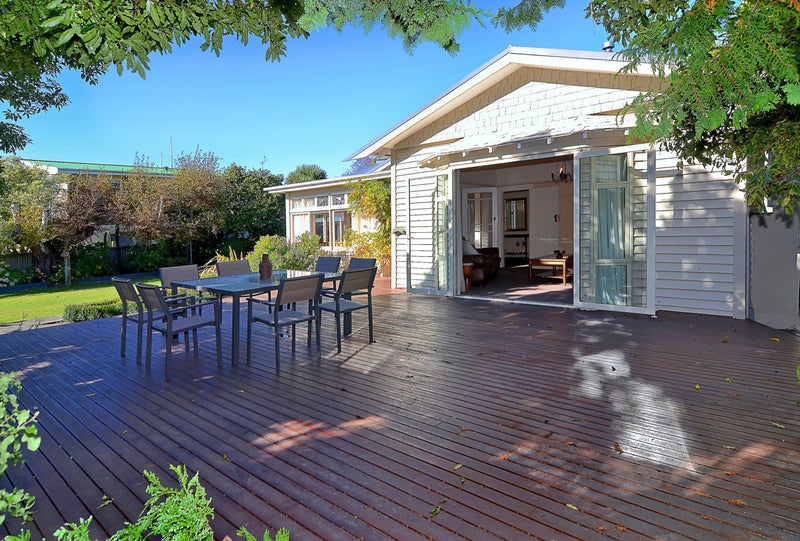 2 Aylmer Street, Somerfield, Christchurch - Carousel 2