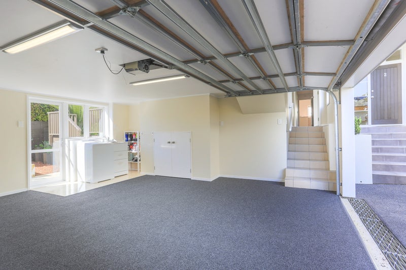 2/62 Atkin Avenue, Mission Bay, Auckland - Carousel 17