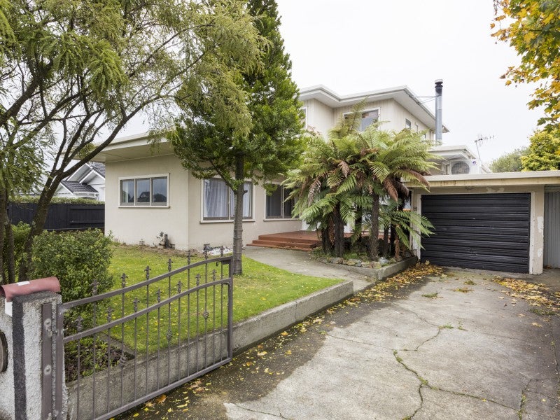 59 Limbrick Street, Terrace End, Palmerston North - Carousel 1