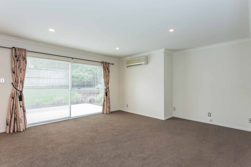 18A Falconridge Place, Shirley, Christchurch - Carousel 2