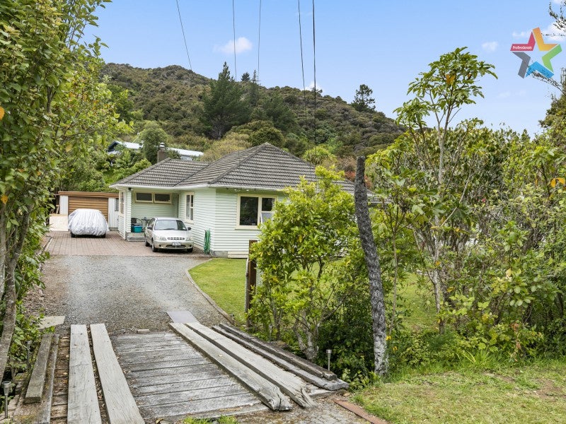 90 Hair Street, Wainuiomata, Lower Hutt - Carousel 20