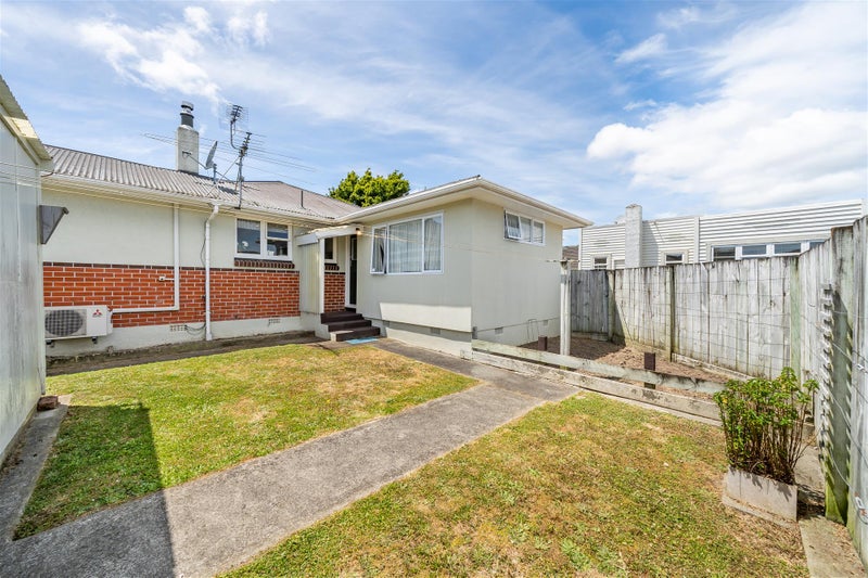 12 Bristol Street, Trentham, Upper Hutt - Carousel 16