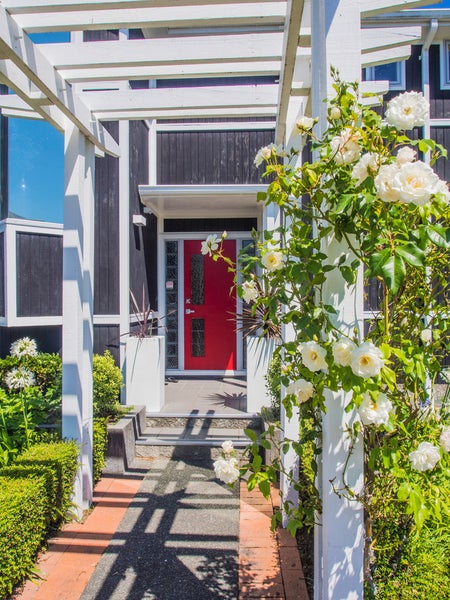 170 Avenue Road, Greenmeadows, Napier - Carousel 2