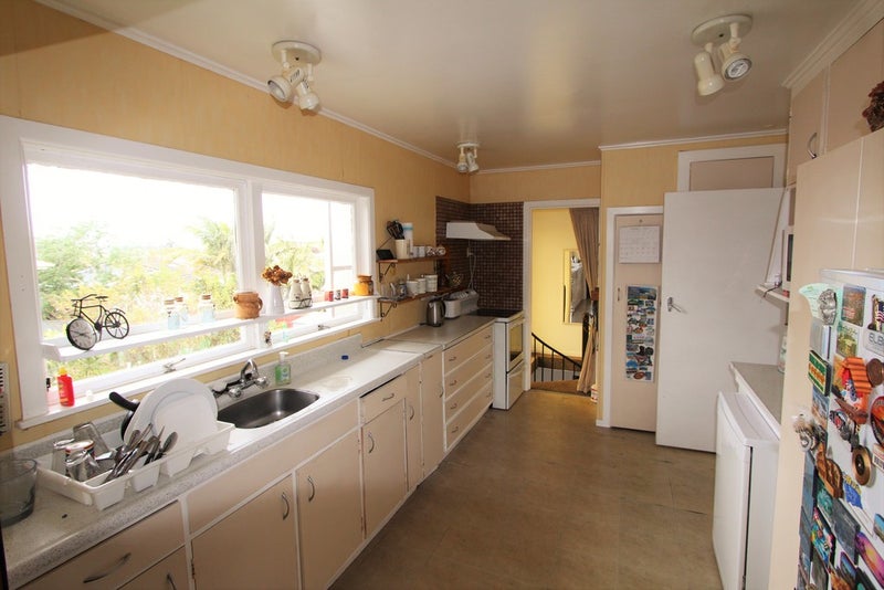 4 Lympne Lane, Mangere, Auckland - Carousel 2