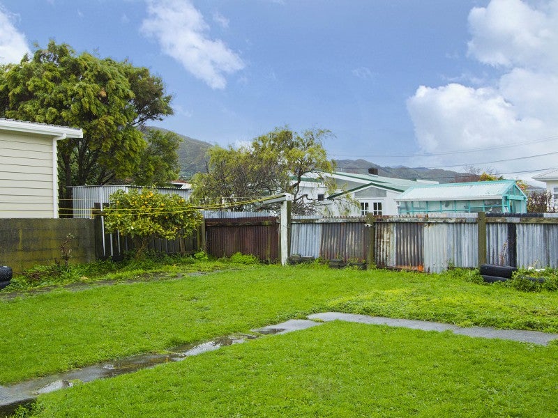 18 Meadows Avenue, Waiwhetu, Lower Hutt - Carousel 16