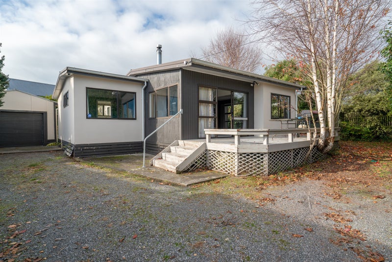 1/16 Titoki Avenue, Waipahihi, Taupo - Carousel 1