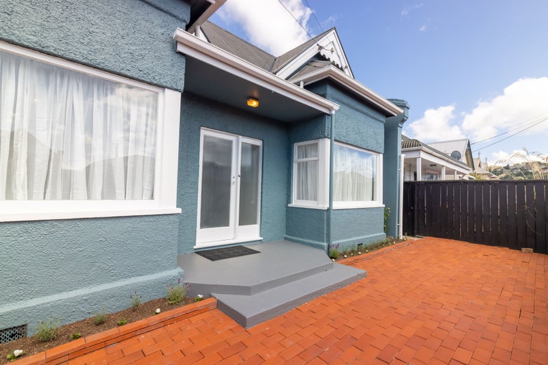 70 Loyalty Street, Forbury, Dunedin - Carousel 2