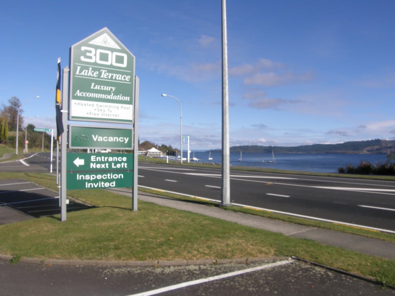 6/300 Lake Terrace, Two Mile Bay, Taupo - Carousel 9