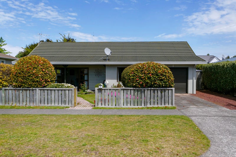 17 Laughton Street, Taupo, Taupo - Carousel 2