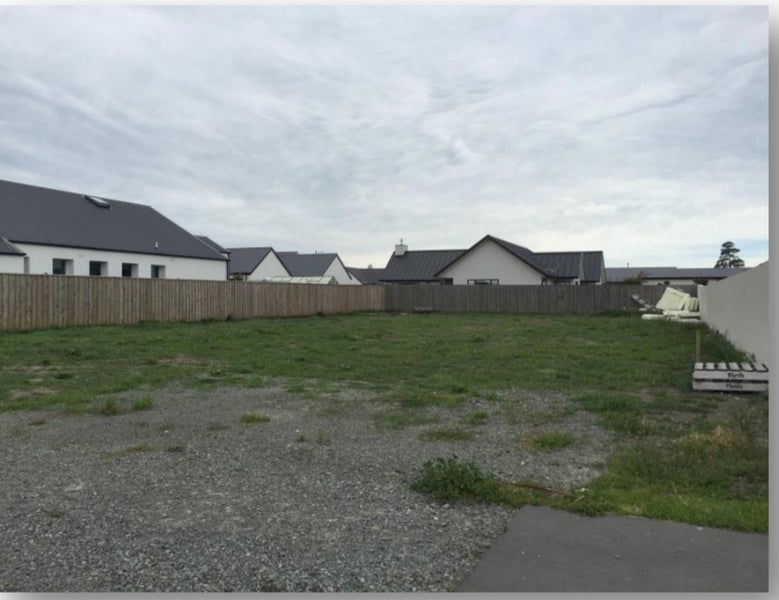 16 Waterstock Way, Parklands, Christchurch - Carousel 1