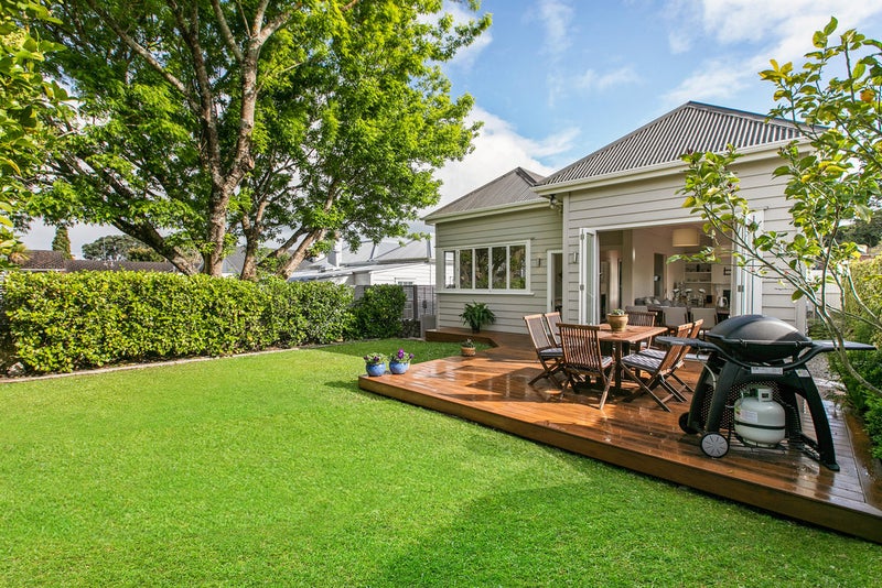 52 Prospect Terrace, Mount Eden, Auckland - Carousel 1