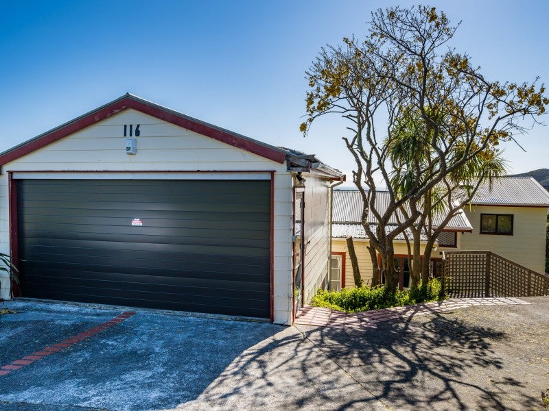 116 Motuhara Road, Plimmerton, Porirua - Carousel 26