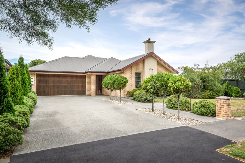 132 Rothesay Road, Parklands, Christchurch - Carousel 1