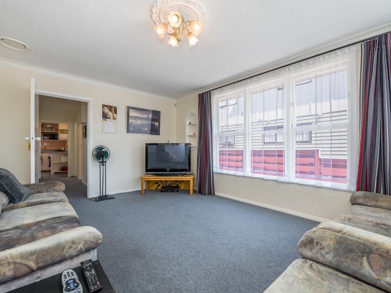 1054 High Street, Avalon, Lower Hutt - Carousel 2
