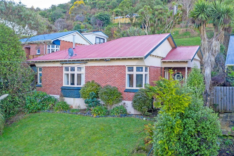 118 Bedford Street, Saint Clair, Dunedin - Carousel 1