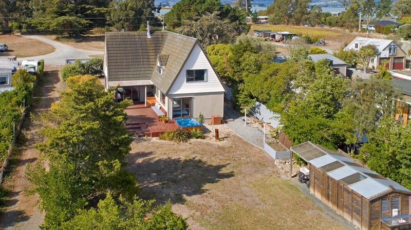 140 Barnett Avenue, Best Island, Richmond - Carousel 2
