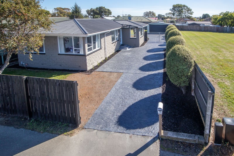 12 Rosanna Place, Aranui, Christchurch - Carousel 1