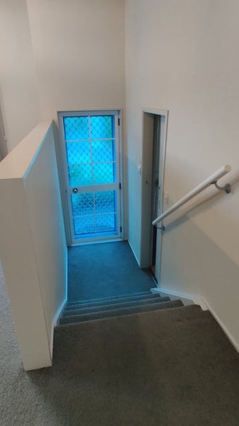 4/2 Raurenga Avenue, Royal Oak, Auckland - Carousel 2