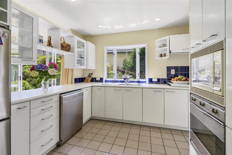 1/8 Makora Street, Fendalton, Christchurch - Carousel 2