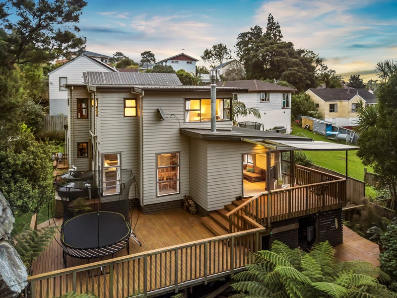 80A Spinella Drive, Bayview, Auckland - Carousel 2