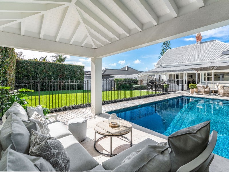 6 Masons Avenue, Herne Bay, Auckland - Carousel 1