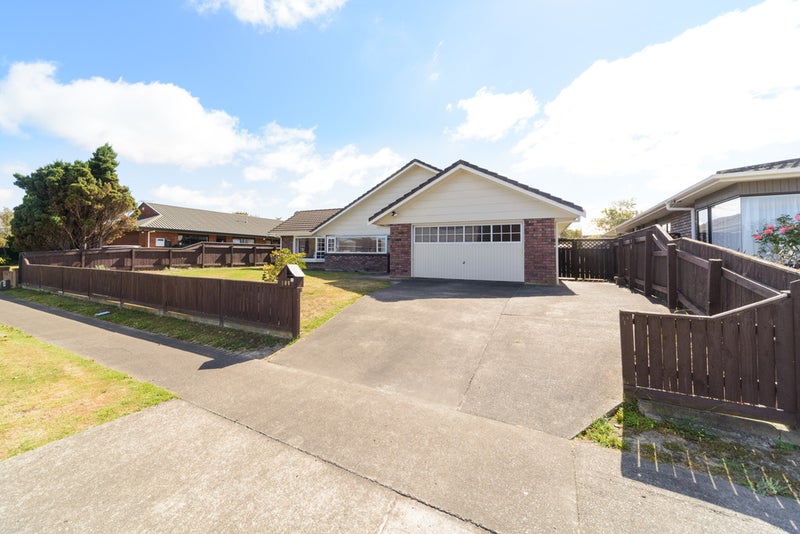 109 Amberley Avenue, Highbury, Palmerston North - Carousel 3