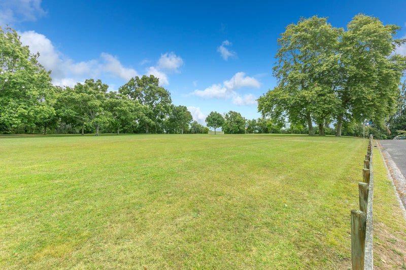 15A Sillary Street, Hamilton East, Hamilton - Carousel 20