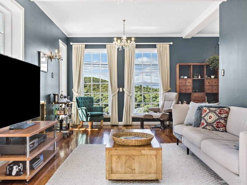 32 Mccoll Street, Vogeltown, Wellington - Carousel 2