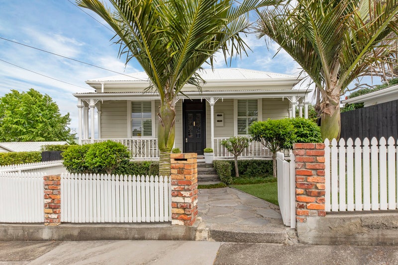 16 Matiere Road, Onehunga, Auckland - Carousel 2