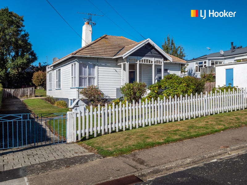 4 Miller Street, Green Island, Dunedin - Carousel 1