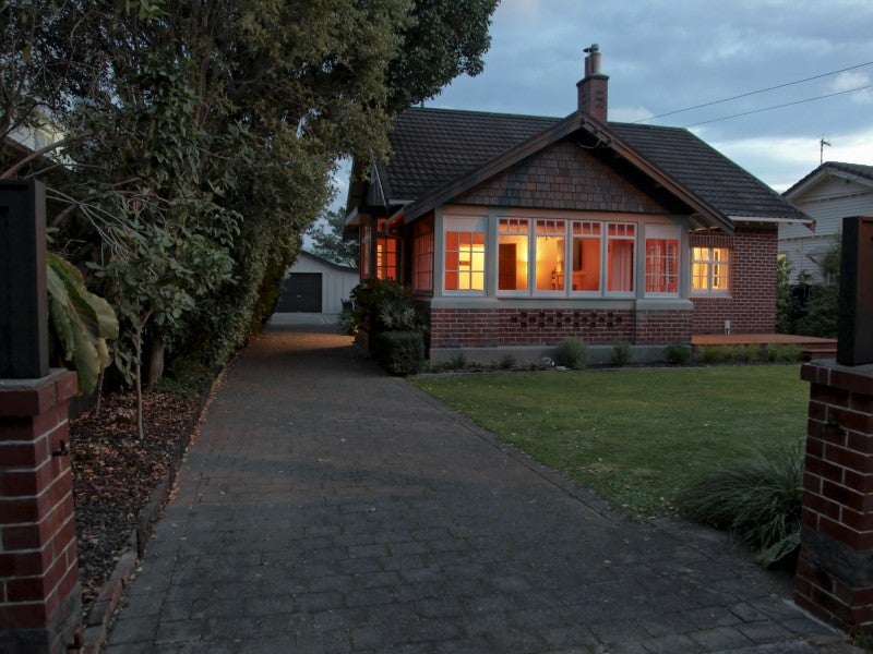 24 Hinau Street, Woburn, Lower Hutt - Carousel 20