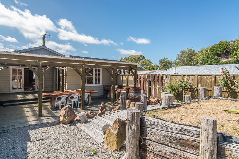 18 Dale Road, Raumati South, Paraparaumu - Carousel 16