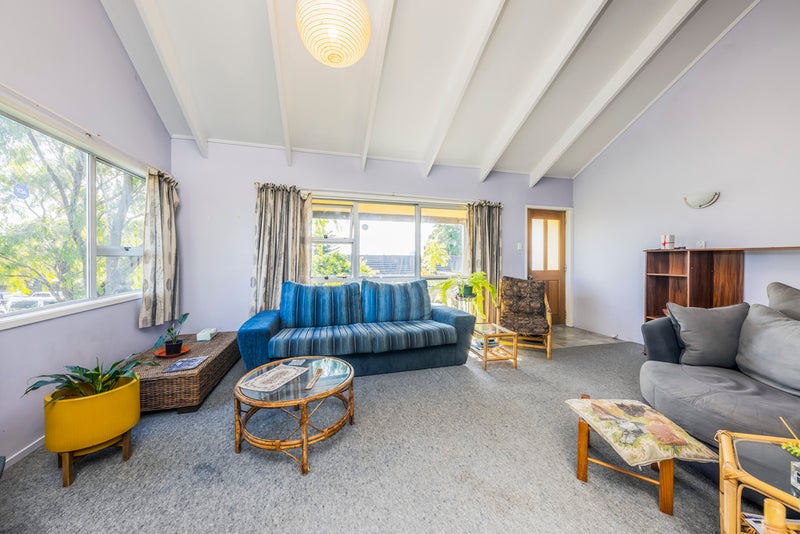 22 Trounson Avenue, Clendon Park, Auckland - Carousel 1