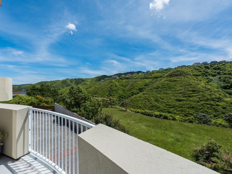2/42 Hoover Street, Brooklyn, Wellington - Carousel 2