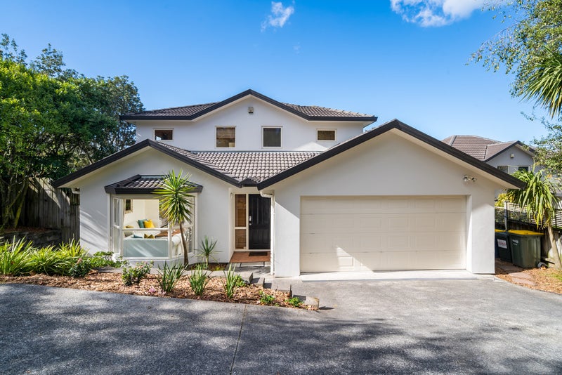 119 Bushlands Park Drive, Albany, Auckland - Carousel 1