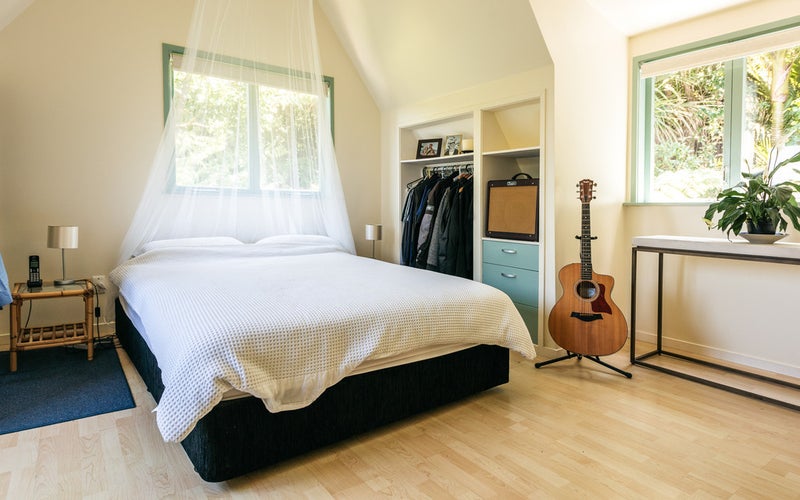 11 O'Brien Road, Omiha, Waiheke Island - Carousel 2