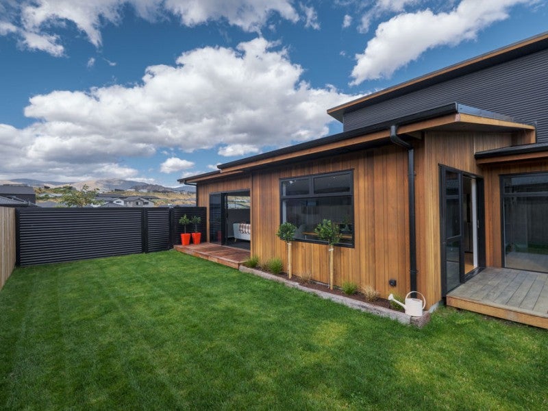 73 Toni's TCE, Shotover Country, Queenstown  - Carousel 26