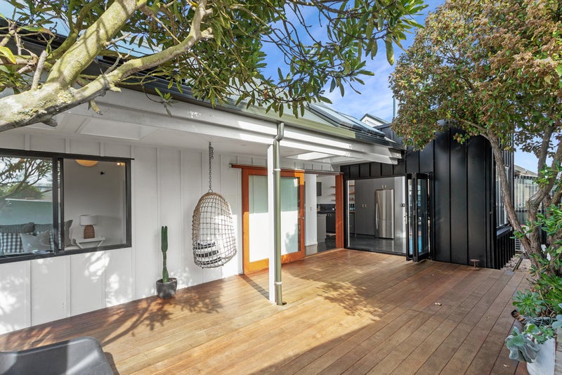 29 Howe Street, New Brighton, Christchurch - Carousel 2