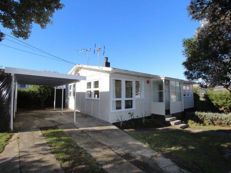 50 Kotuku Street, Elsdon, Porirua - Carousel 1