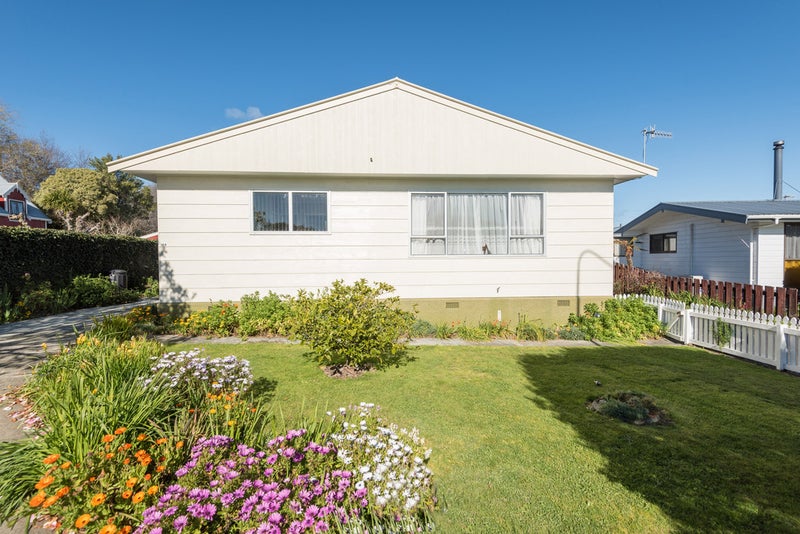 52A King Street, Richmond, Richmond - Carousel 1