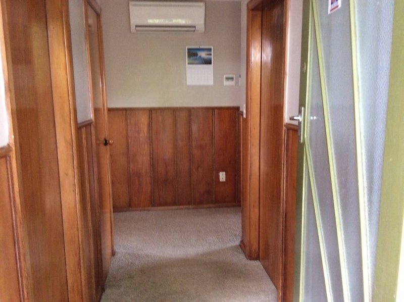 28 Naenae Road, Naenae, Lower Hutt - Carousel 17