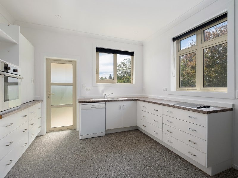 21 Leask Street, Omakau, Omakau - Carousel 2