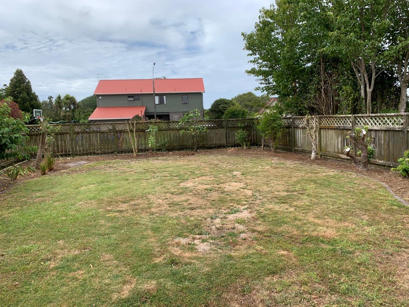 72 Branch Road, Highlands Park, New Plymouth - Carousel 19