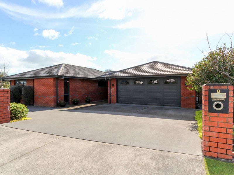 8 Anderson Way, Highlands Park, New Plymouth - Carousel 1