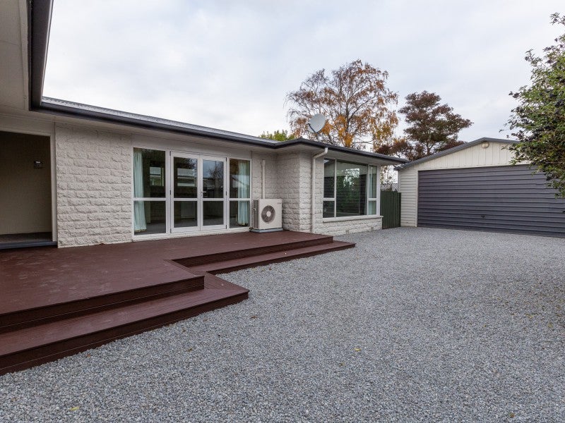 21 Camelia Place, Islington, Christchurch - Carousel 1